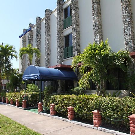 Hotel Chateaubleau โครอลเกเบิลส์ ภายนอก รูปภาพ