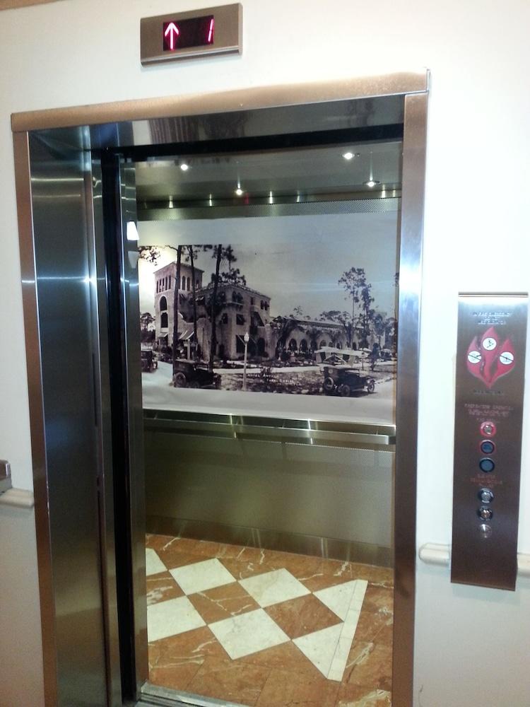 Hotel Chateaubleau โครอลเกเบิลส์ ภายนอก รูปภาพ