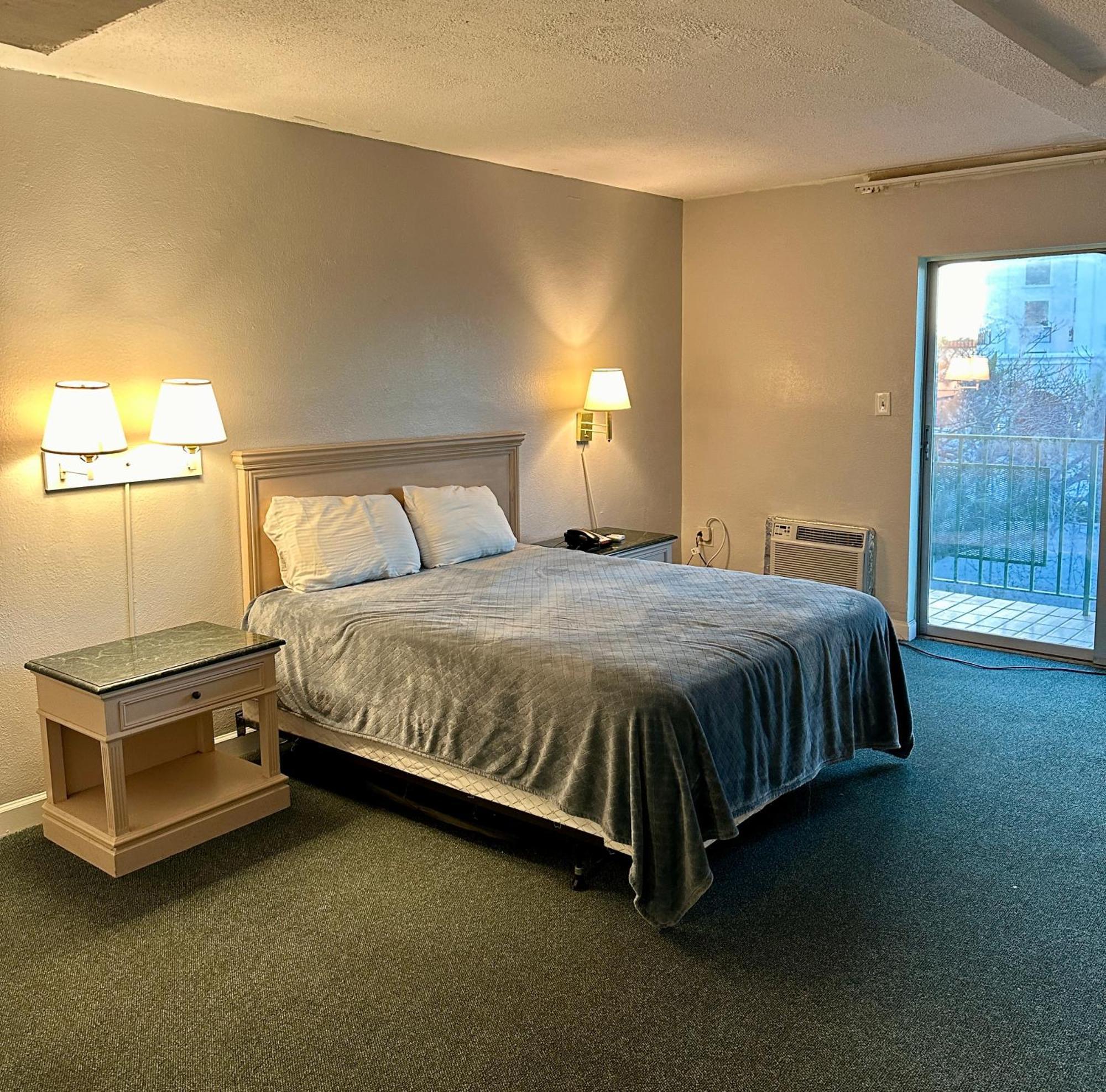 Hotel Chateaubleau โครอลเกเบิลส์ ภายนอก รูปภาพ