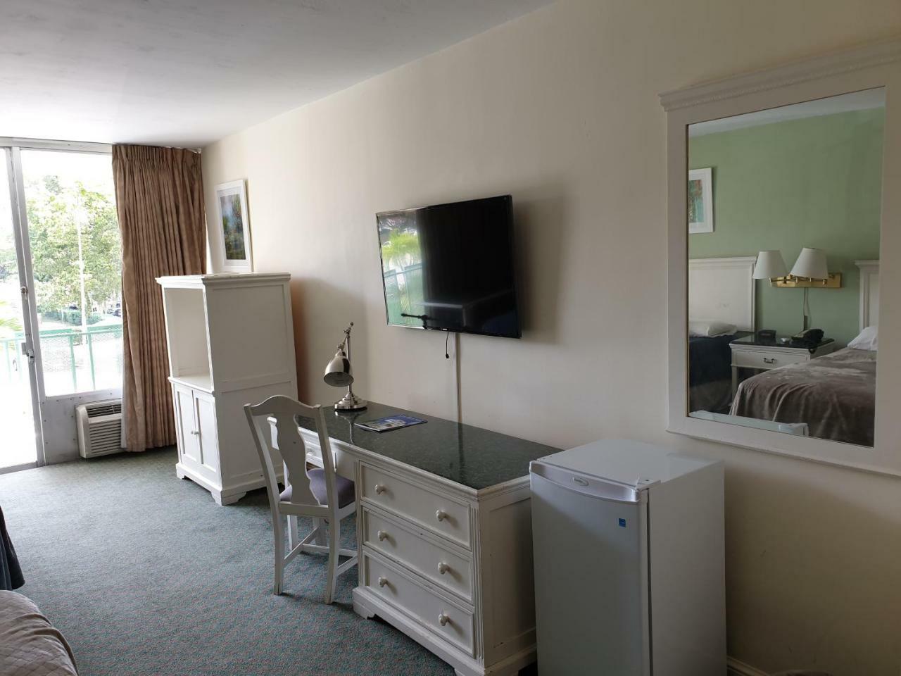 Hotel Chateaubleau โครอลเกเบิลส์ ภายนอก รูปภาพ